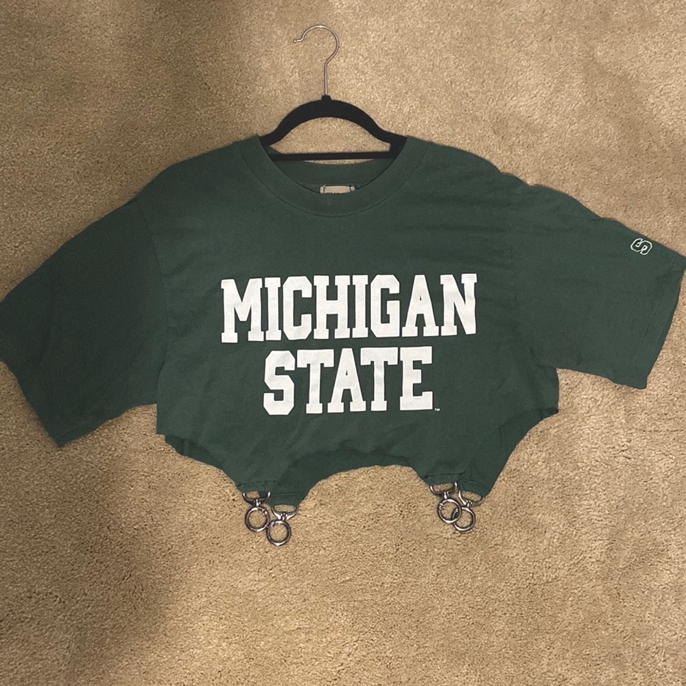LF Michigan State cropped tshirt with metal clasps!! NEVER. BEEN. WORN.